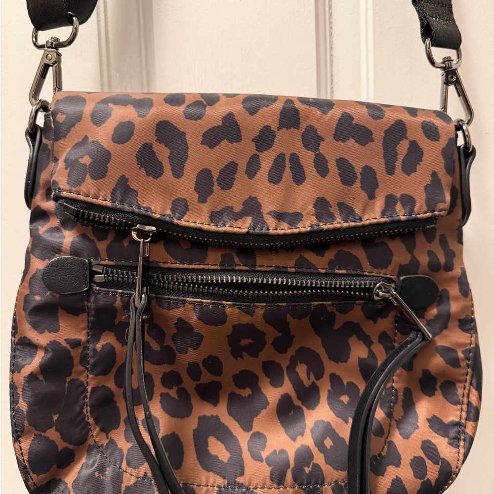 Urban Expressions Leopard Print Crossbody Bag